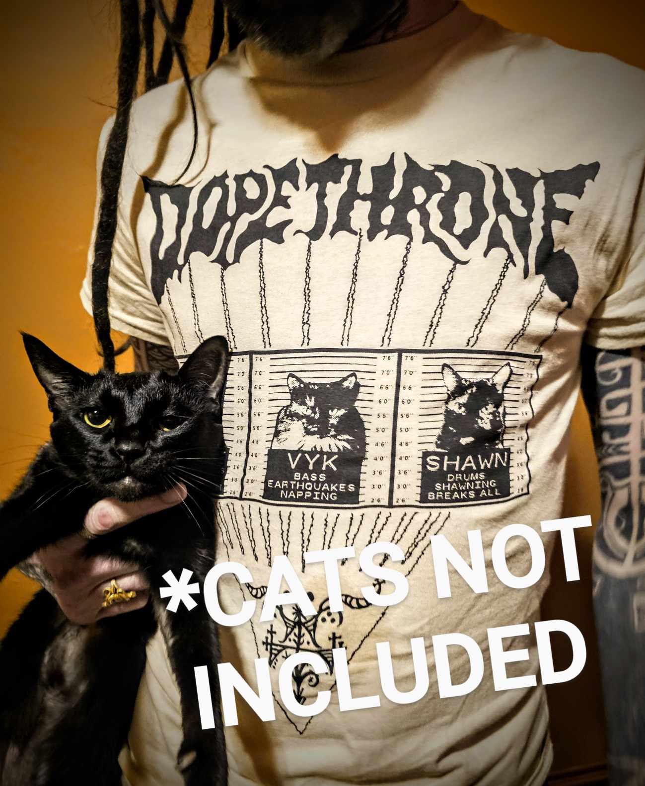 ''CAT MUGSHOT'' T-shirt - Sand edition